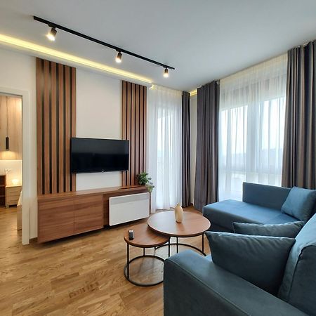 Aparthotel Velika Recepcija Cc Magnet à Zlatibor Extérieur photo