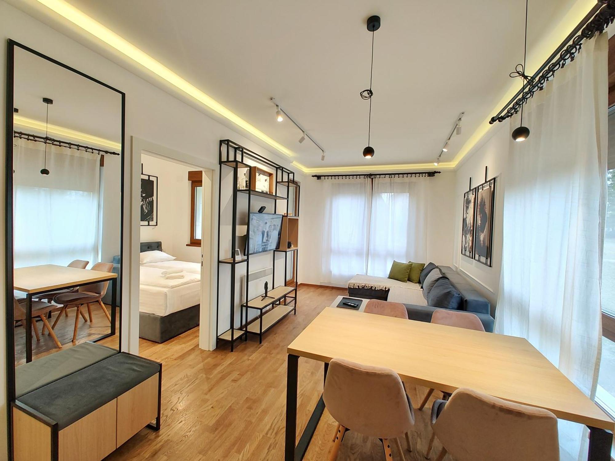 Aparthotel Velika Recepcija Cc Magnet à Zlatibor Extérieur photo