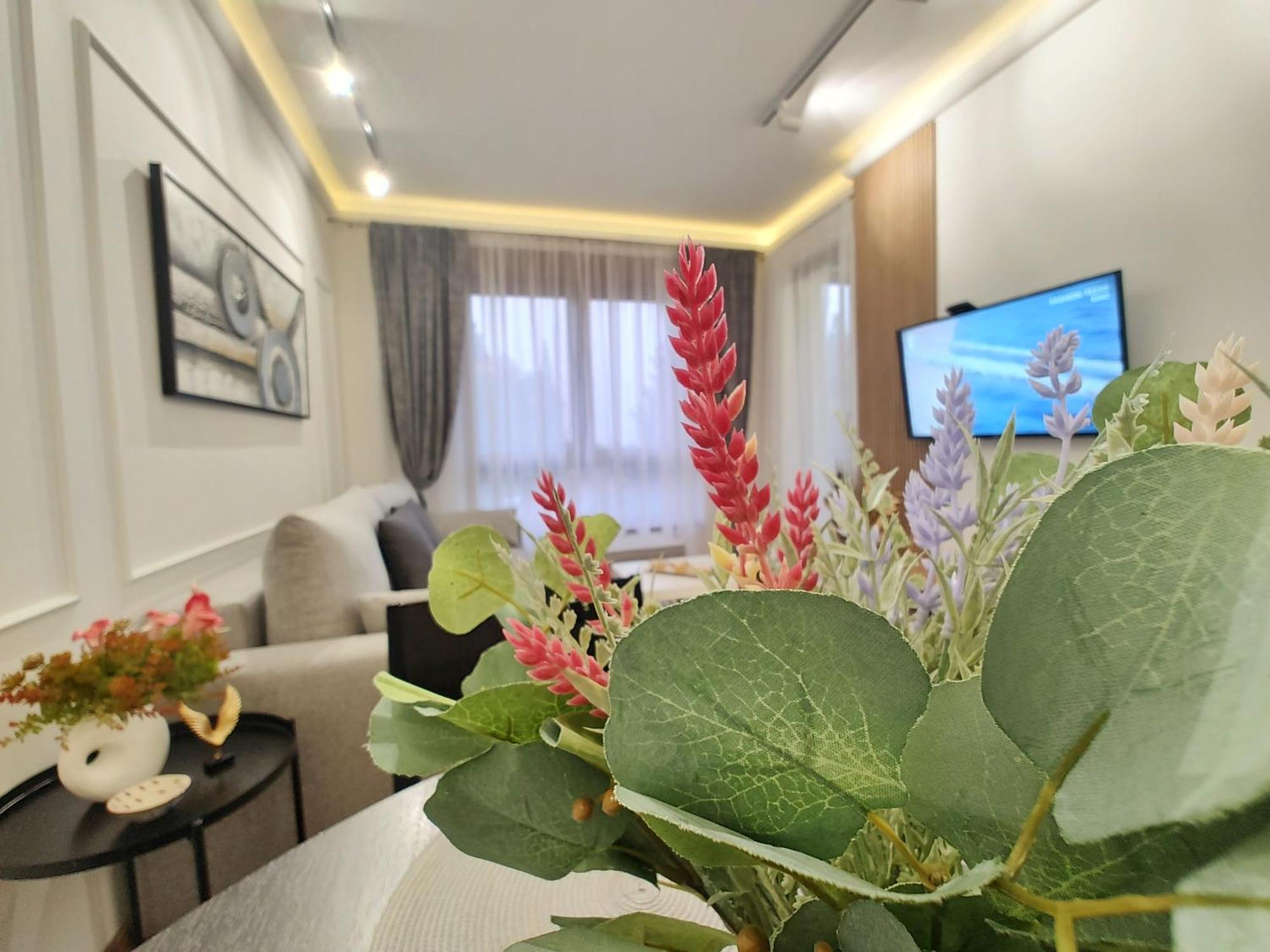 Aparthotel Velika Recepcija Cc Magnet à Zlatibor Extérieur photo