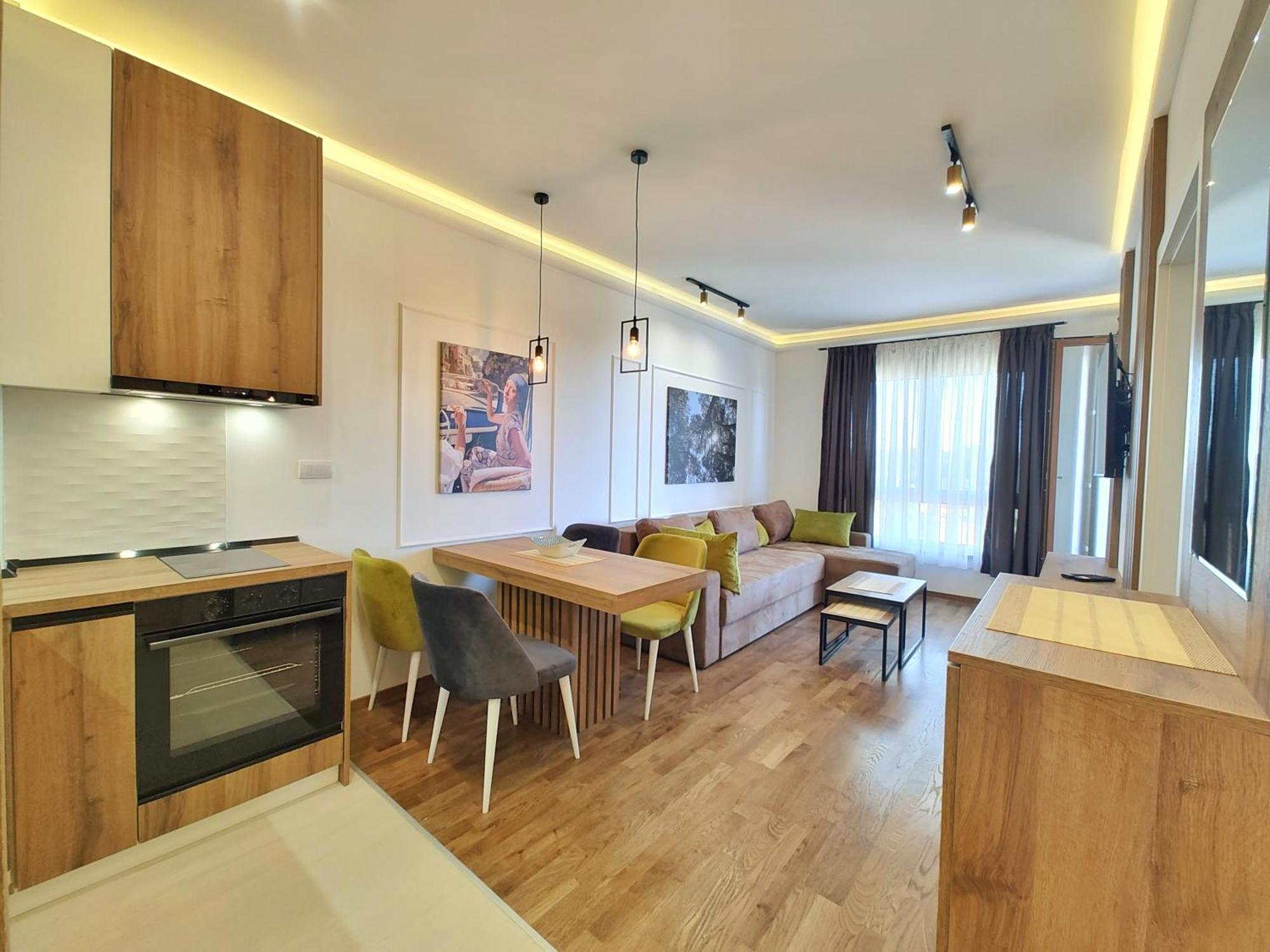 Aparthotel Velika Recepcija Cc Magnet à Zlatibor Extérieur photo