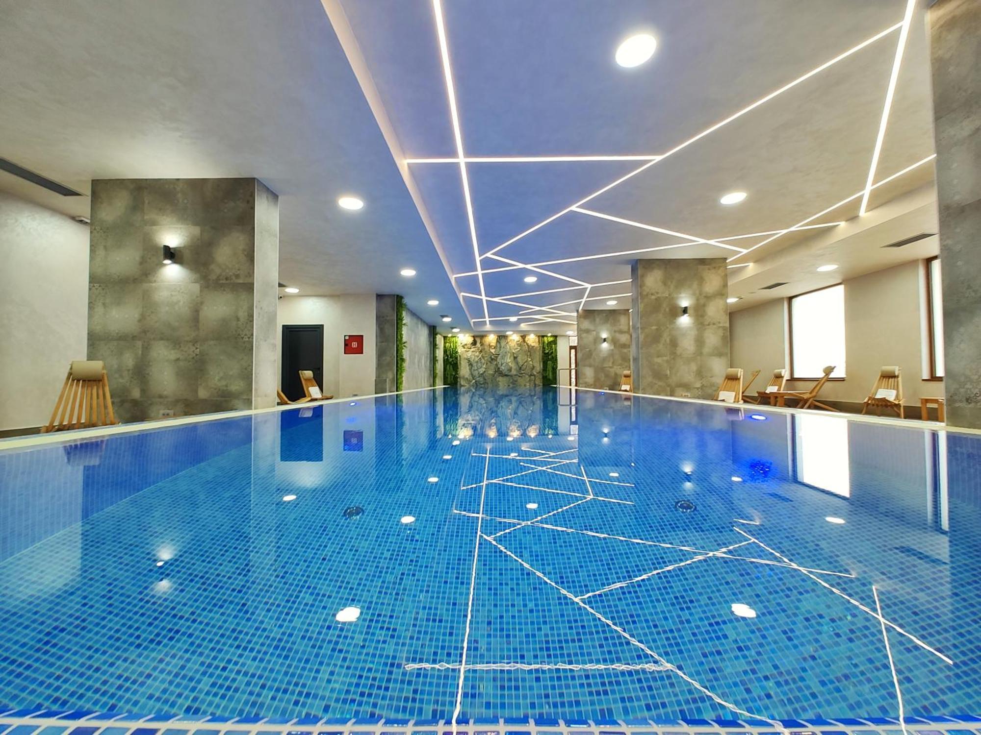 Aparthotel Velika Recepcija Cc Magnet à Zlatibor Extérieur photo
